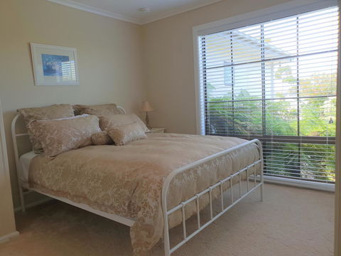 Garden By The Beach - Gateway To The East Coast, Close To Airport - Taree Accommodation 3