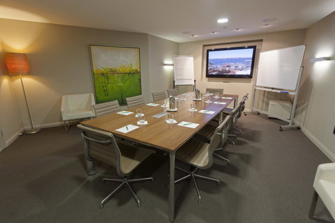 Mantra Collins Hotel - Taree Accommodation 2