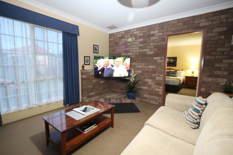Swansea Cottages & Lodge Suites - Taree Accommodation 4