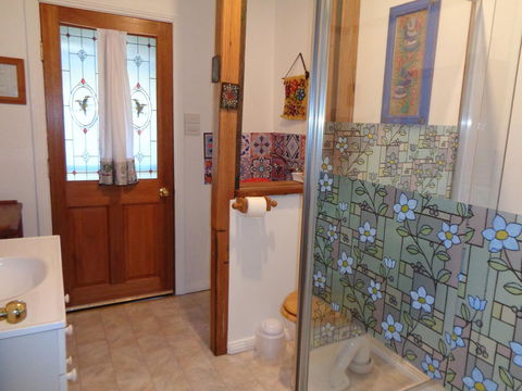 Post House Cottage - Taree Accommodation 11