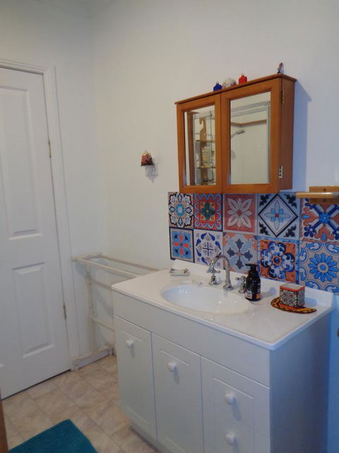 Post House Cottage - Taree Accommodation 13