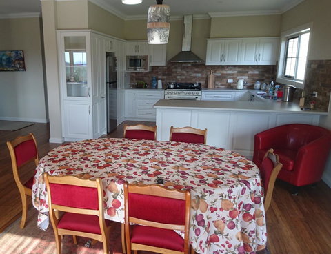 Mountain Blue Guest House - Taree Accommodation 20