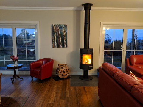 Mountain Blue Guest House - Taree Accommodation 7