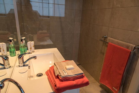 Mountain Blue Guest House - Taree Accommodation 14