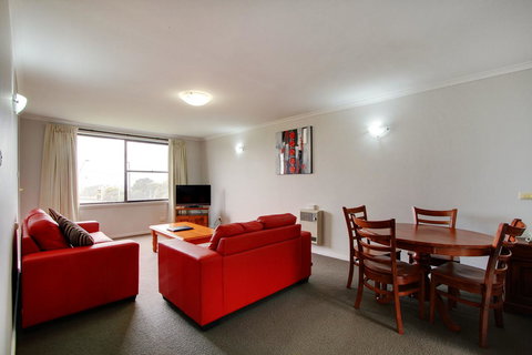 Tamar River Villas - Taree Accommodation 9