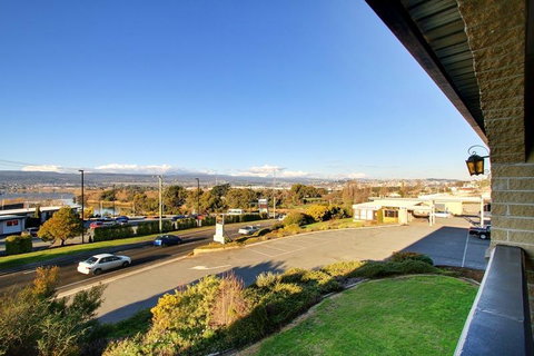 Tamar River Villas - Taree Accommodation 27