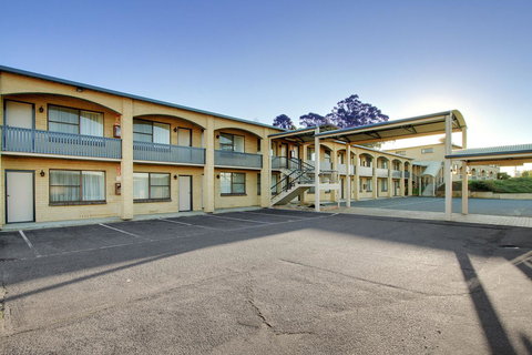 Tamar River Villas - Taree Accommodation 0