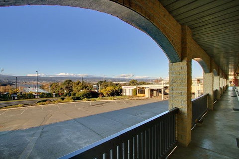 Tamar River Villas - Taree Accommodation 26