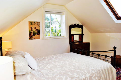 Cleburne Homestead - Taree Accommodation 30