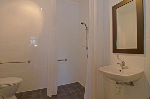 Cleburne Homestead - Taree Accommodation 33