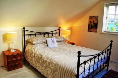 Cleburne Homestead - Taree Accommodation 14