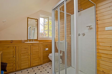 Cleburne Homestead - Taree Accommodation 41