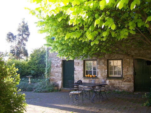 Cleburne Homestead - Taree Accommodation 38