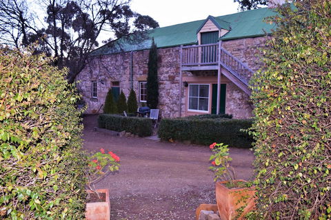 Cleburne Homestead - Taree Accommodation 15