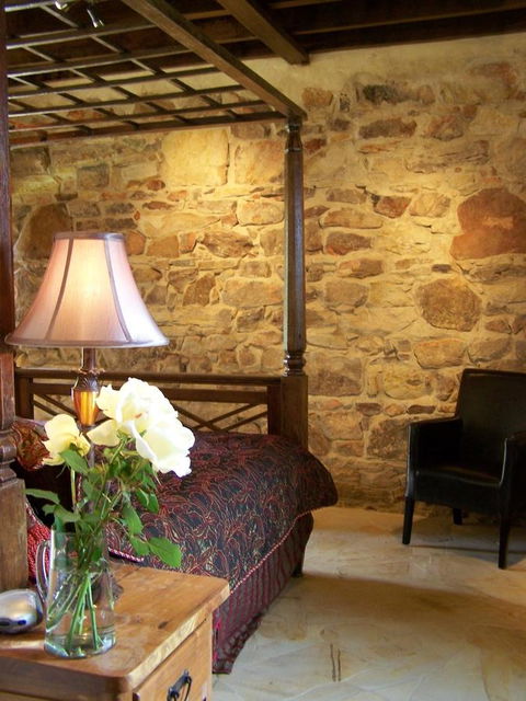 Cleburne Homestead - Taree Accommodation 37