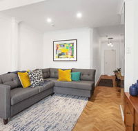 Newly Renovated Potts Point 2BR Art Deco - Taree Accommodation