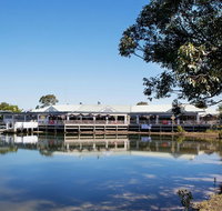 Nightcap at Waterfront Hotel - Taree Accommodation