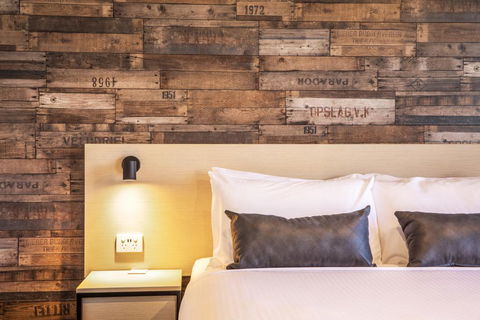 Nightcap At Westside Hotel - Taree Accommodation 1