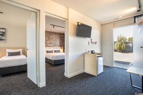 Nightcap At Westside Hotel - Taree Accommodation 3