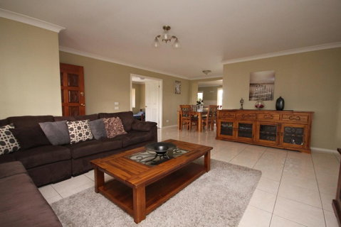 NORTH HEAVEN STATION 28 Alma St, North Haven - Taree Accommodation 0