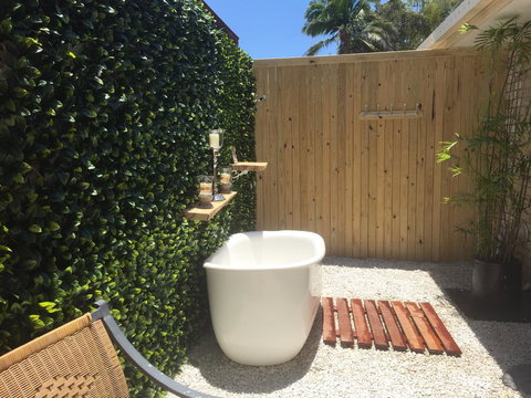 Northlakes Studio - Taree Accommodation 2