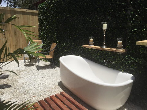 Northlakes Studio - Taree Accommodation 3