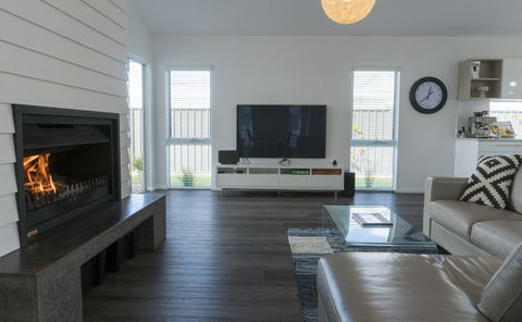OCEAN & EARTH - Taree Accommodation 2