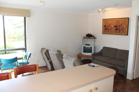 Ocean Front Malua Bay - Taree Accommodation 3