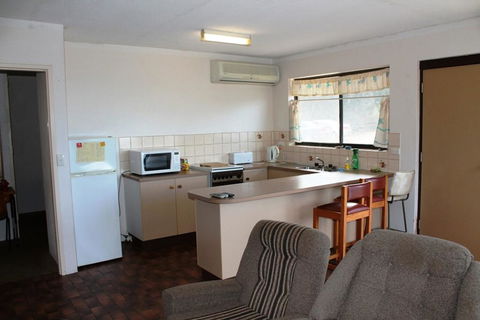 Ocean Front Malua Bay - Taree Accommodation 2