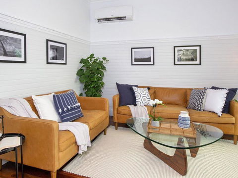 Ocean Mist Cottage - Across From Pet Friendly Beach - Taree Accommodation 0