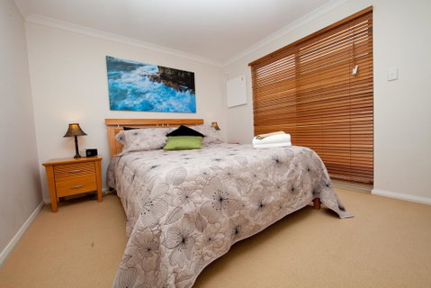 Ocean Mist Villa - Taree Accommodation 0