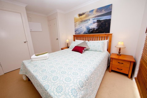 Ocean Mist Villa - Taree Accommodation 1
