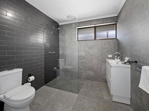 Ocean Park Motel & Holiday Apartments - Taree Accommodation 3