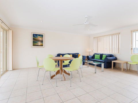 Ocean View Anna Bay', 23 Ocean Avenue - Taree Accommodation 1