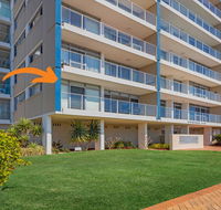 Oceanic 2 - On Main Beach - Taree Accommodation