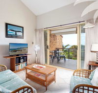Oceanside 18 - Taree Accommodation