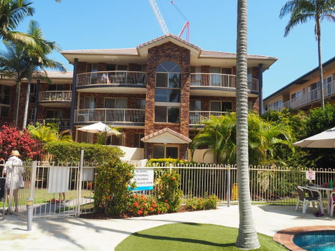 Oceanside Cove Holiday Apartments - Taree Accommodation 2