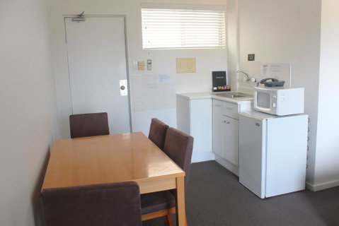 Oceanside Hawks Nest - Taree Accommodation 2