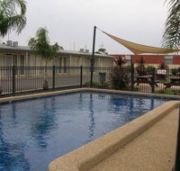 Overlander Hotel Motel - Taree Accommodation