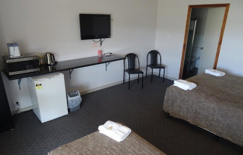 Paringa Hotel Motel - Taree Accommodation 3