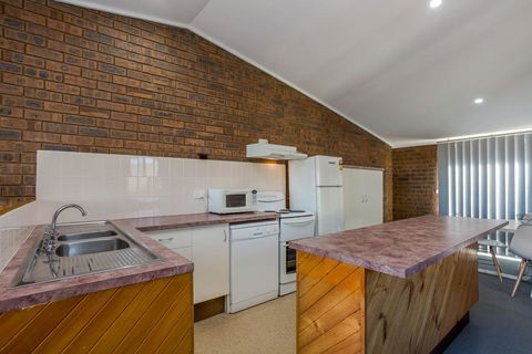 Penguin Mews 3 In Merimbula - Taree Accommodation 3