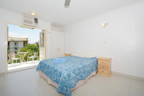 Peninsular Apartments - Taree Accommodation 2