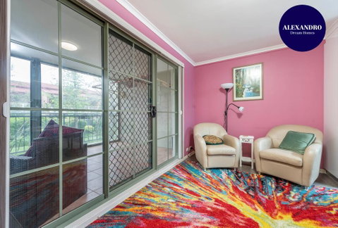 Pet Friendly Home - Pool & Parking - Tennis Court - Taree Accommodation 0