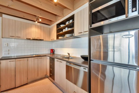 Pinot - Taree Accommodation 1