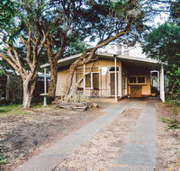 Point Lonsdale Beach House - Taree Accommodation
