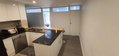 Private Modern Room - Plaza Building- In City Centre! - Taree Accommodation 3