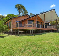 Ravensbourne Escape- Rose Alyce - Taree Accommodation