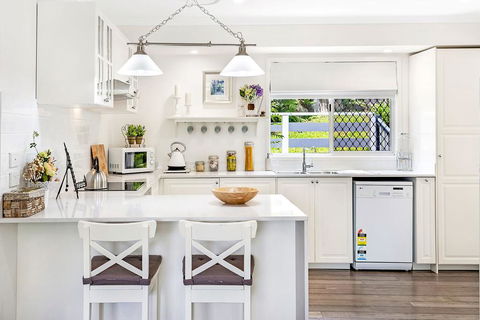 Red Gum Cottage - Taree Accommodation 2