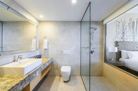 Rendezvous Hotel Perth Scarborough - Taree Accommodation 1