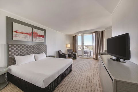 Rendezvous Hotel Perth Scarborough - Taree Accommodation 2